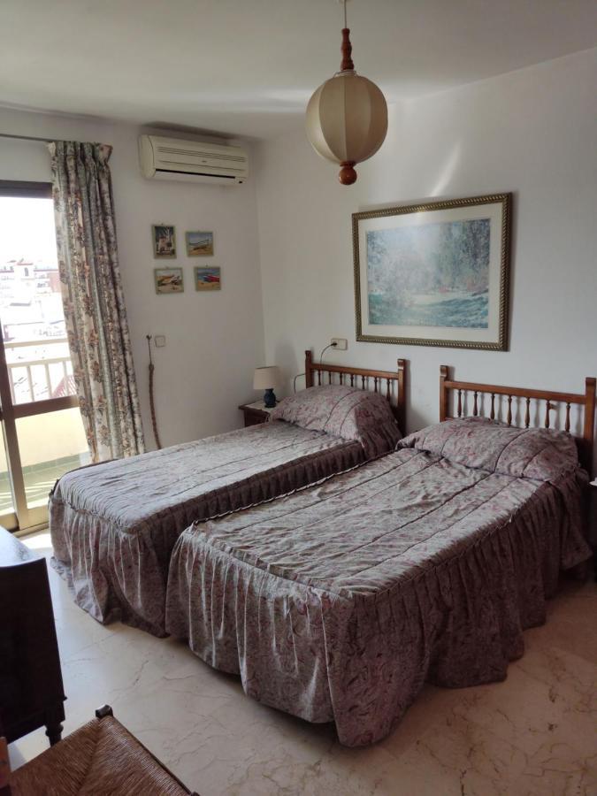 En El Centro Y Al Lado De La Playa Appartement Fuengirola Buitenkant foto
