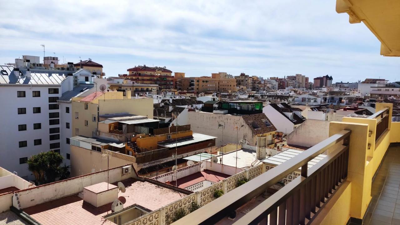En El Centro Y Al Lado De La Playa Appartement Fuengirola Buitenkant foto